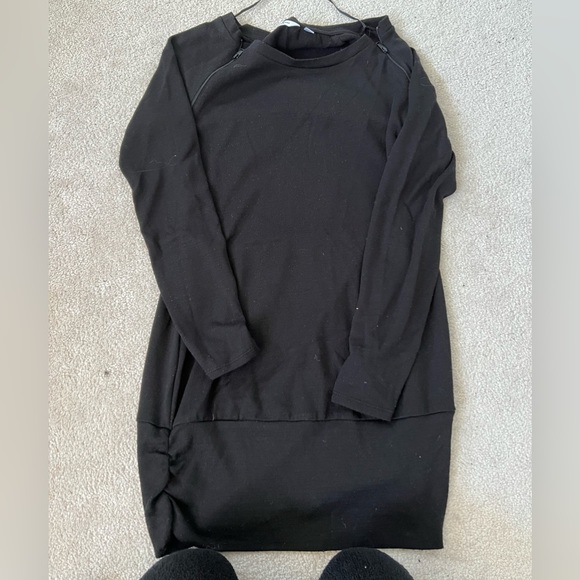 Lot of 2 Maternity Sweater tops - Picture 1 of 8